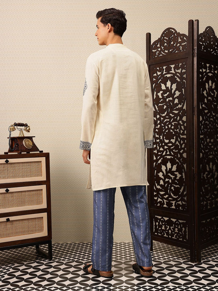 House of Pataudi Floral Embroidered Pure Cotton Jashn Kurta with Trousers