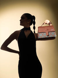 Zouk Kriti Sanon - Kolkata Nouveau Ikon Satchel berstruktur