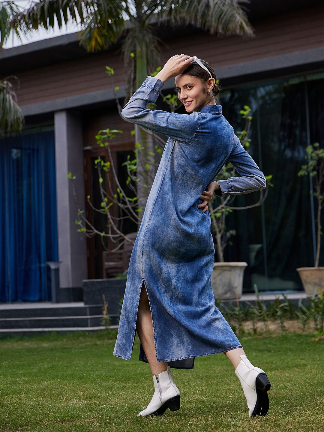 SASSAFRAS Faded Bell Sleeve Shirt Dress