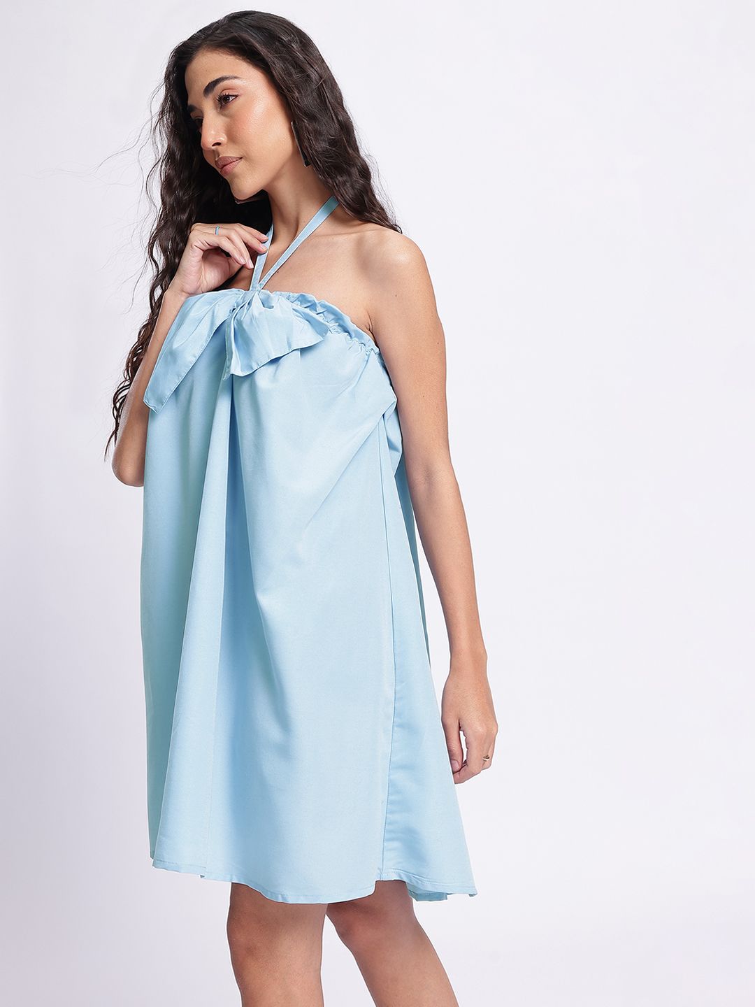 DressBerry Dreamy Rush Halter Neck Bow-Detail Sheath Dress