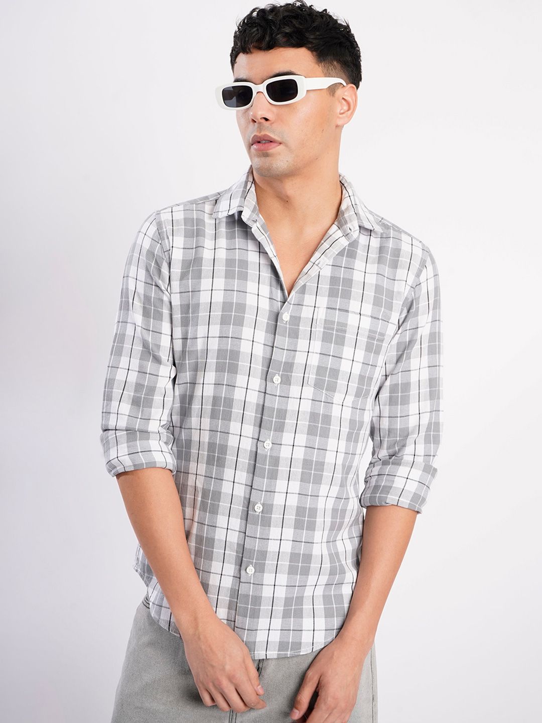 Bene Kleed Men Buffalo Checked Spread Collar Pure Cotton Casual Shirt