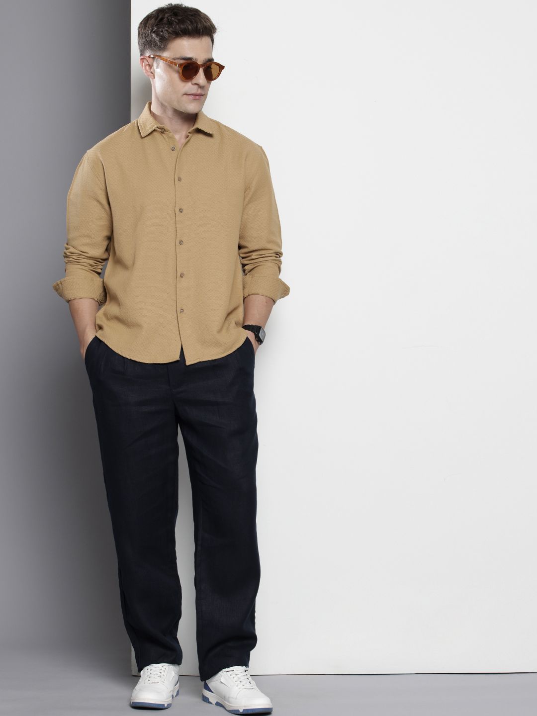 The Indian Garage Co Men Relaxed Fit Solid Dobby Resort Wear Shirt
