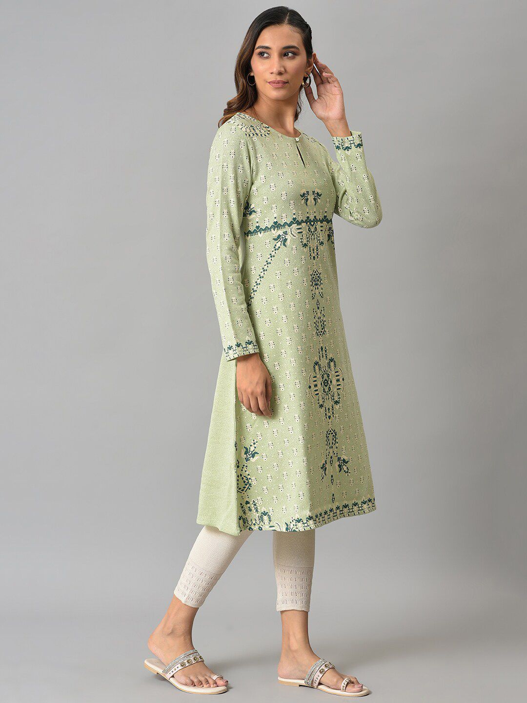 W Women Green Ethnic Motifs Keyhole Neck Woven Design Kurta