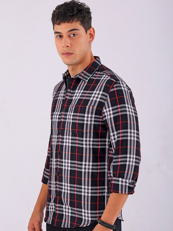 The Indian Garage Co Men Spread Collar Tartan Checked Cotton Slim Fit Casual Shirt