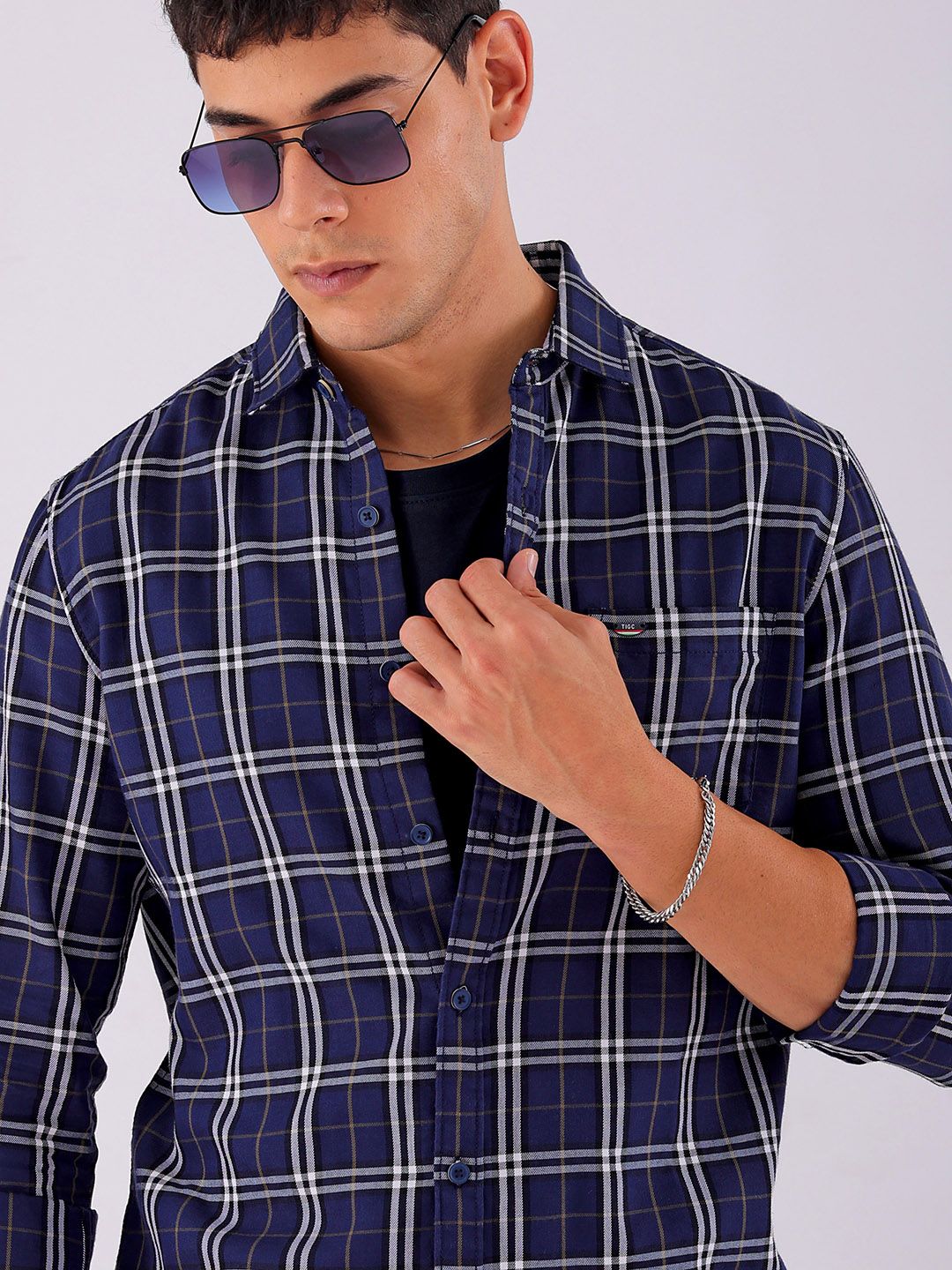 The Indian Garage Co Men Spread Collar Tartan Checked Cotton Slim Fit Casual Shirt