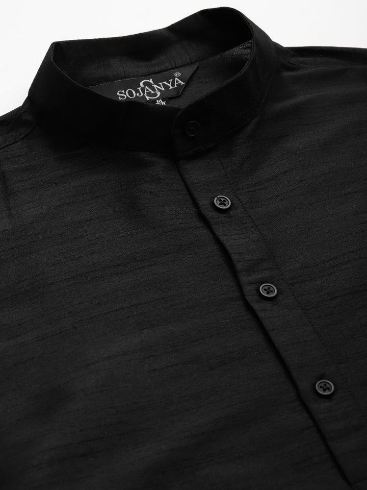 SOJANYA Kurta Hitam Lelaki dengan Jaket Churidar & Nehru