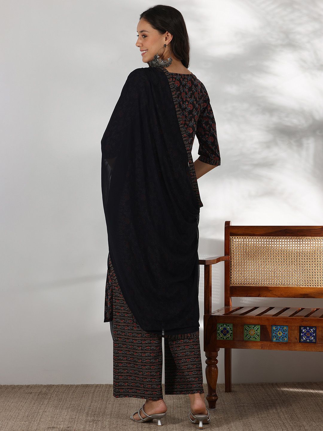 Libas Floral Printed Notch Neck Pure Cotton Straight Kurta with Palazzo & Dupatta