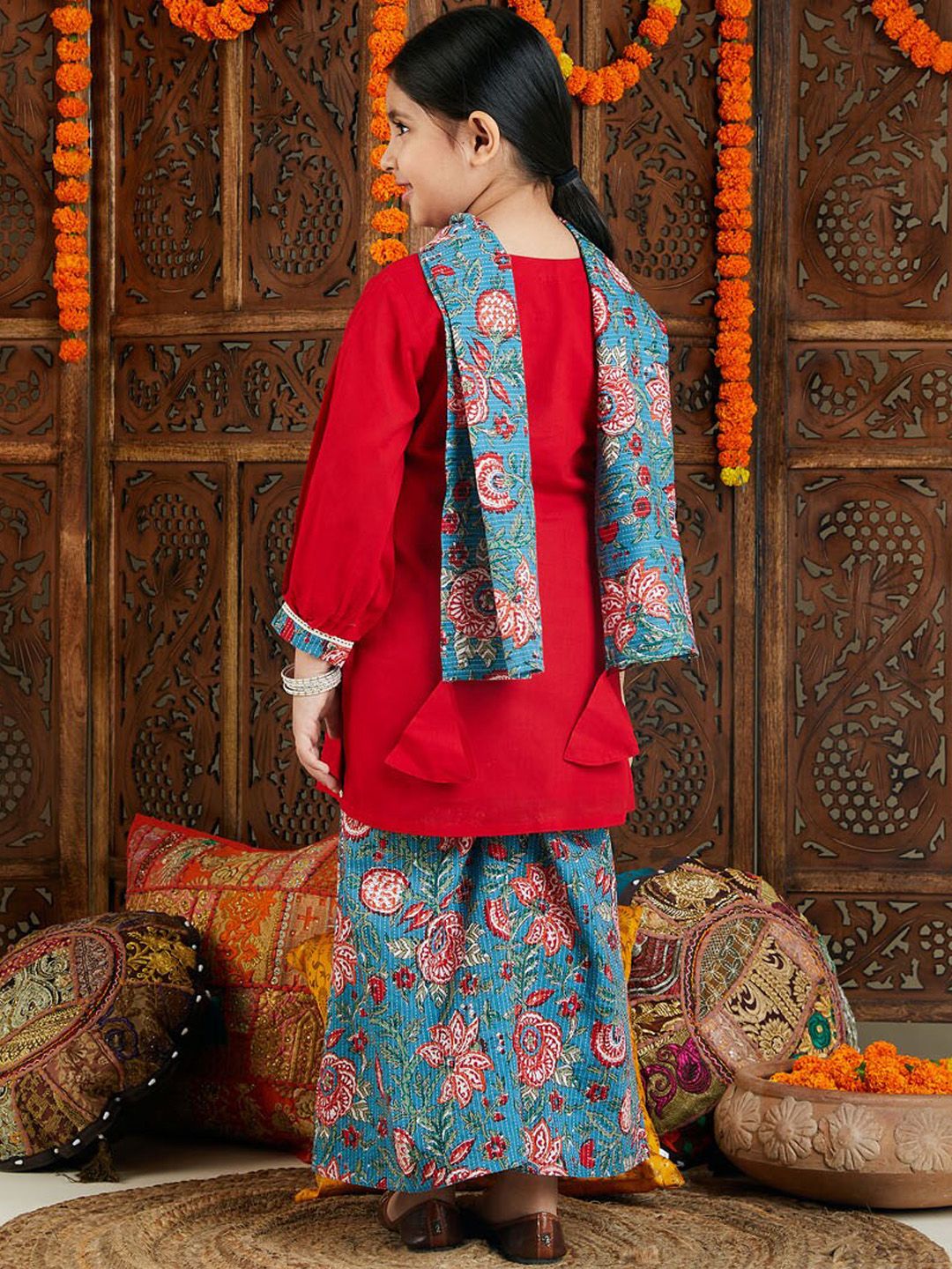 VASTRAMAY Girls Kantha Work Pure Cotton Kurti with Palazzos & Dupatta