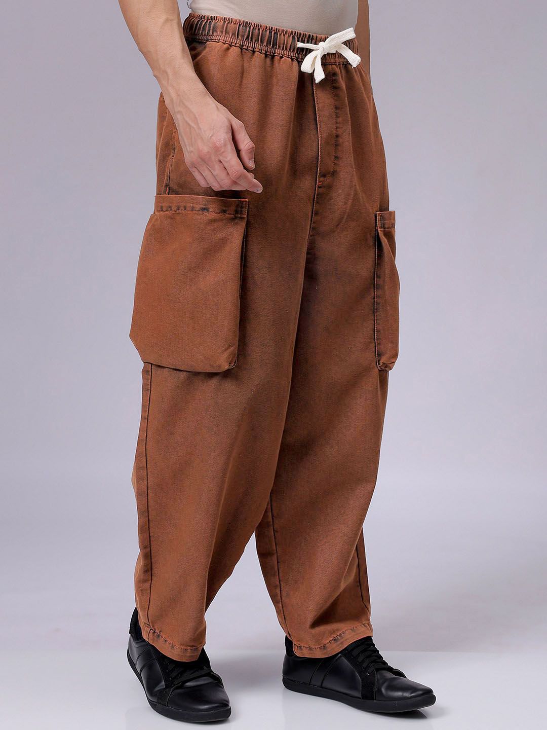 The Indian Garage Co Men Baggy Fit Mid-Rise Cargo Jeans