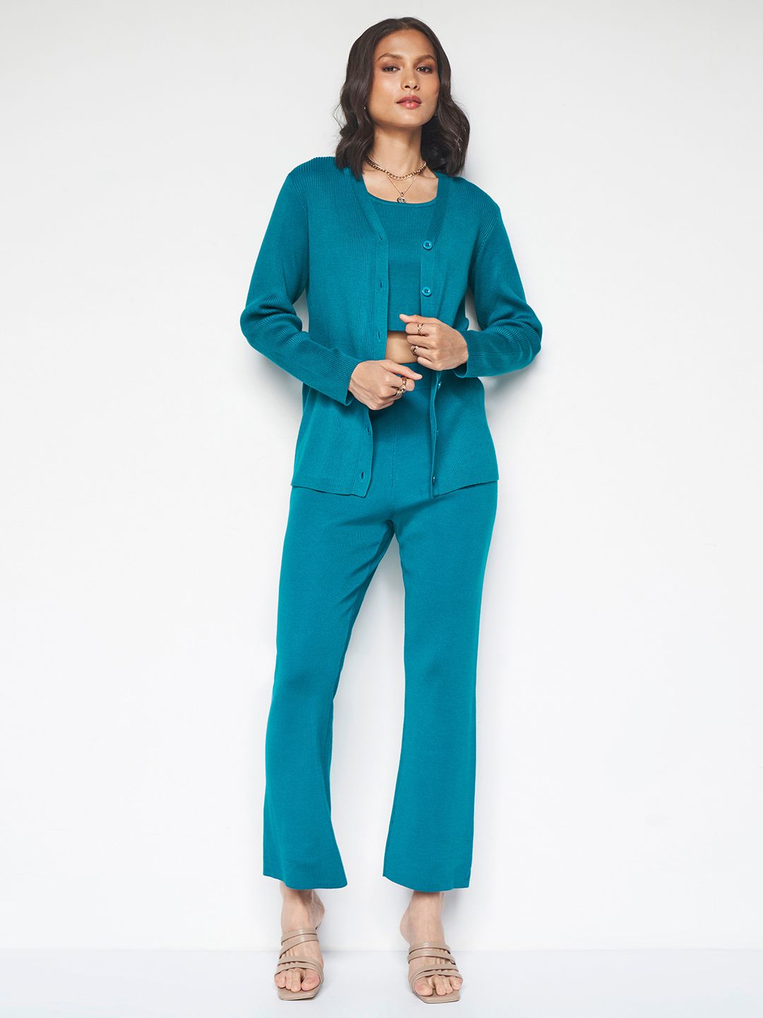 And Women Solid Top with Trousers & Jacket
