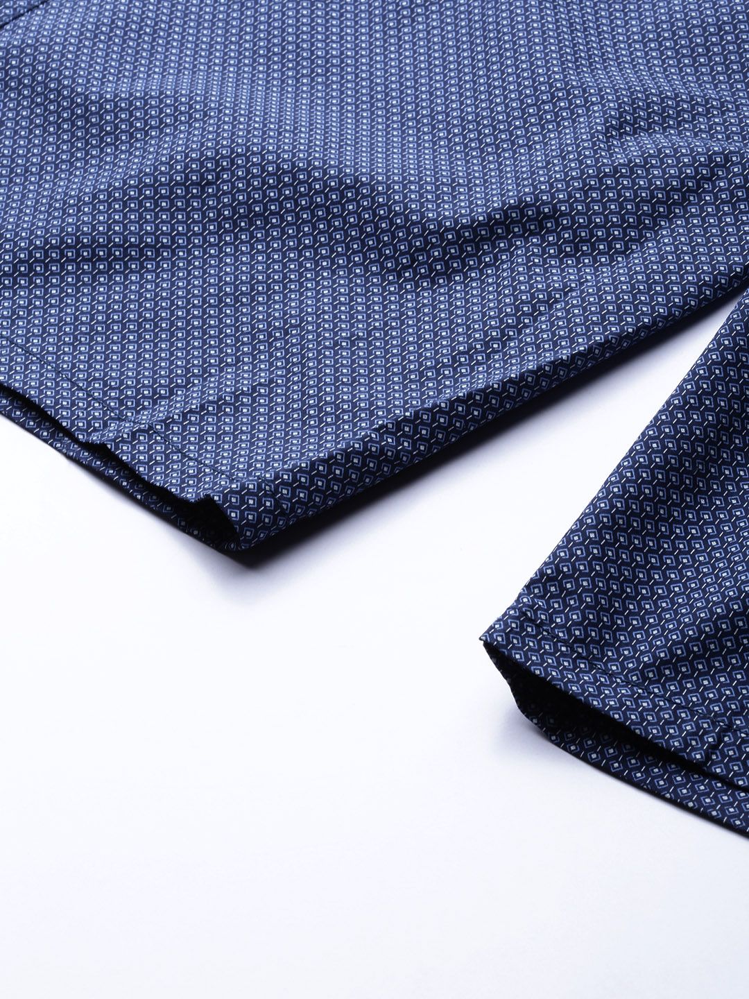 The Indian Garage Co Men Navy Blue & White Printed Lounge Shorts