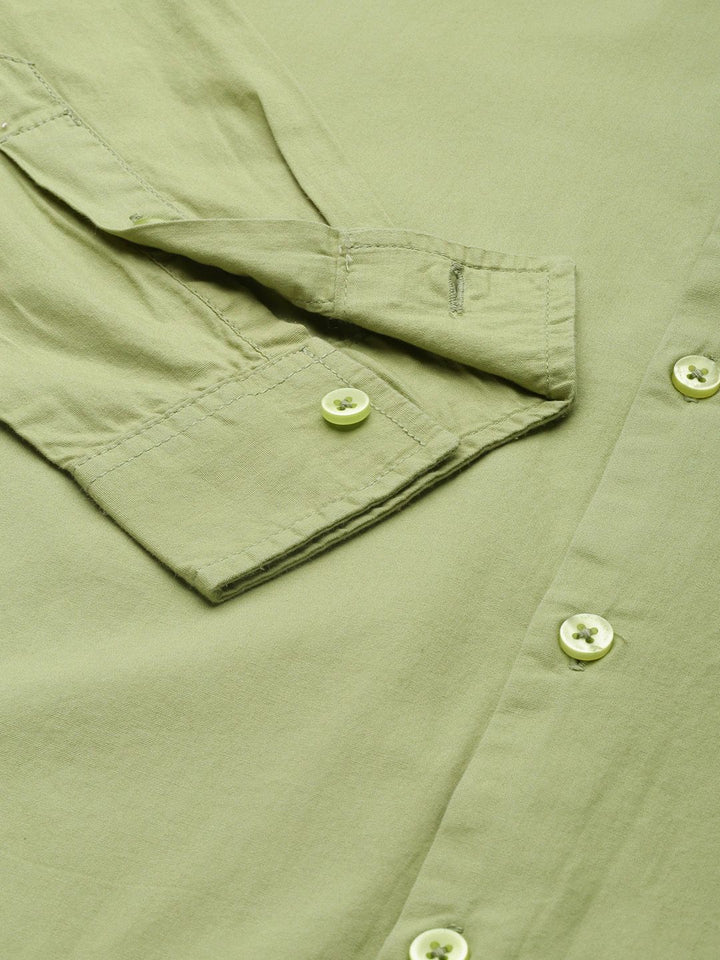 The Indian Garage Co Men Green Solid Pure Cotton Casual Shirt