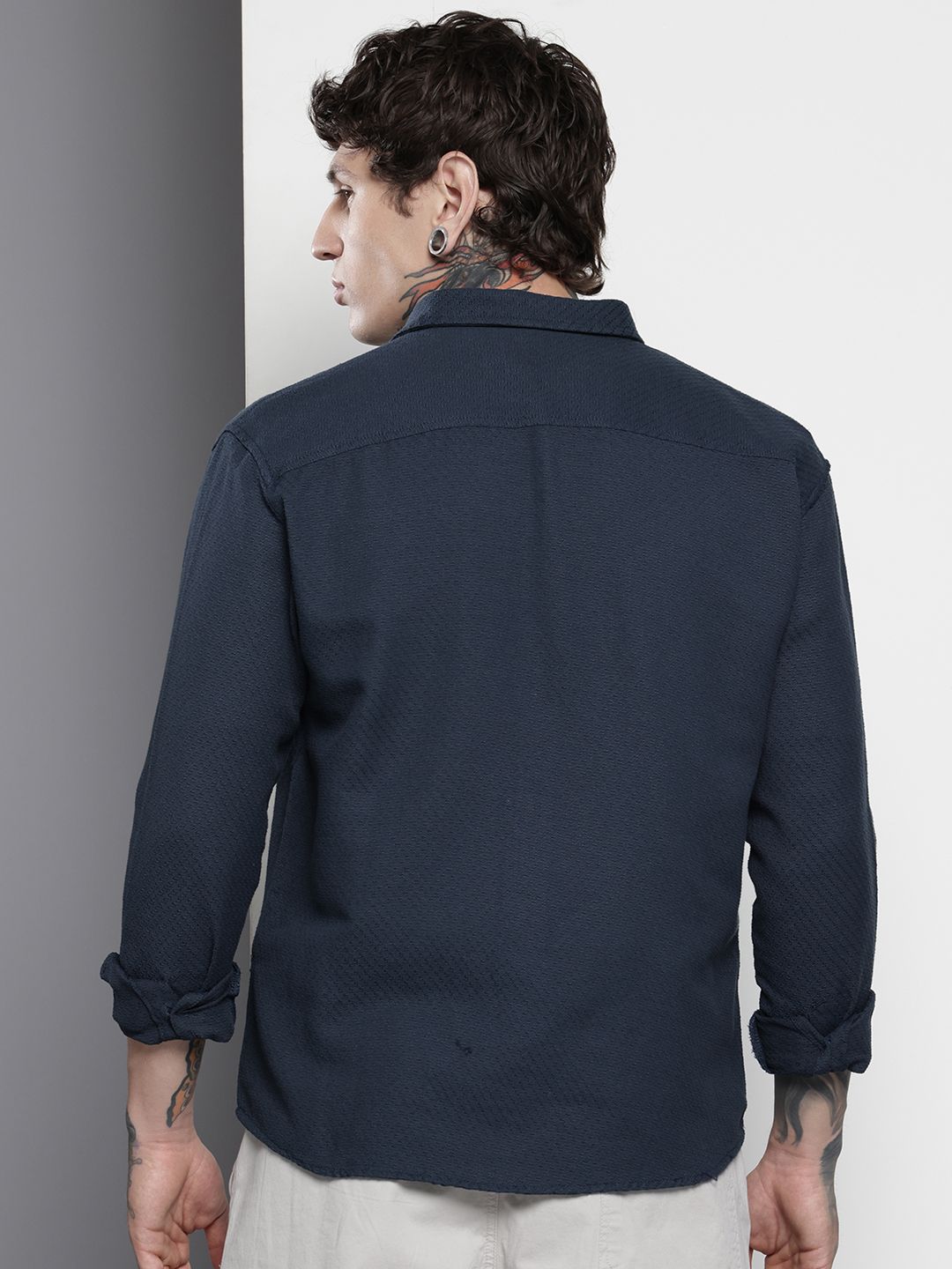 The Indian Garage Co Men Relaxed Fit Solid Dobby Resort Wear Shirt