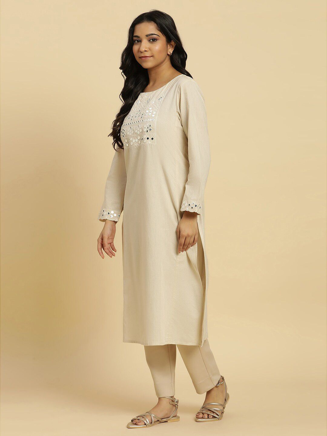 W Yoke Design Mirror Work Round Neckline Straight Kurta