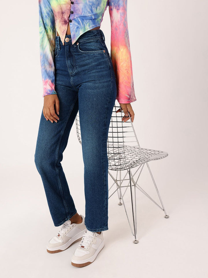 DressBerry Women Urban Savvy Straight Fit Faded Jeans