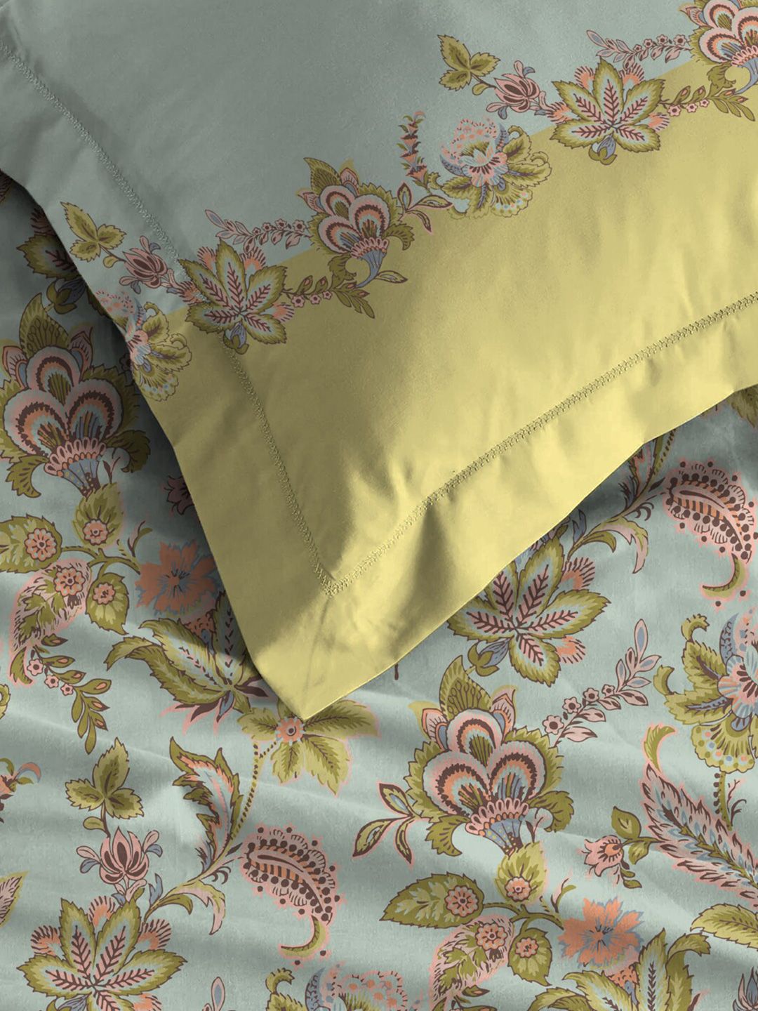 MYTRIDENT Blue  White Floral Pure Cotton 144 TC Queen Bedsheet With 2 Pillow Covers