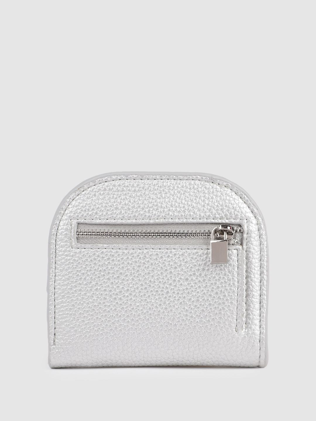 DressBerry Women Textured Two Fold Wallet