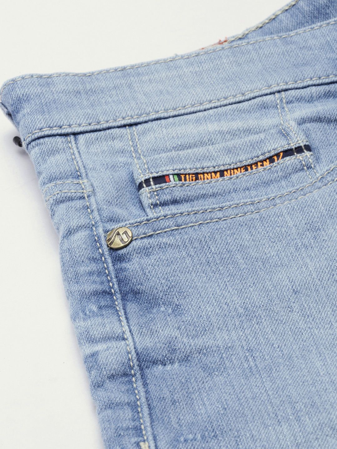 The Indian Garage Co Men Blue Washed Slim Fit Denim Shorts