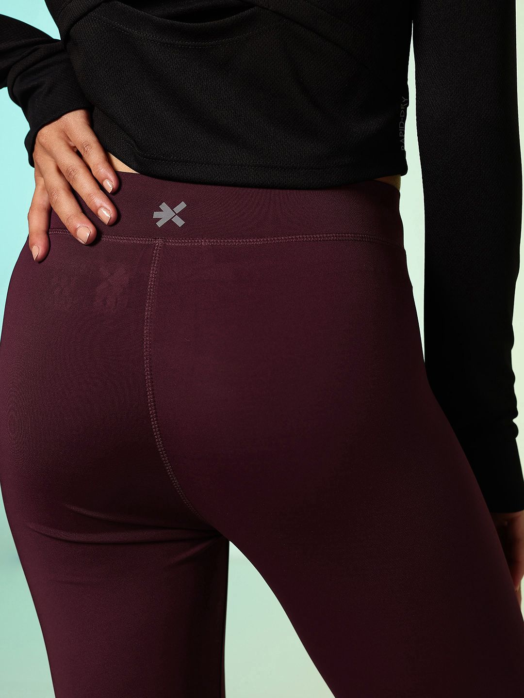 HRX by Hrithik Roshan Women Haptic Pulse Story Rapid-Dry Printed Running Tights