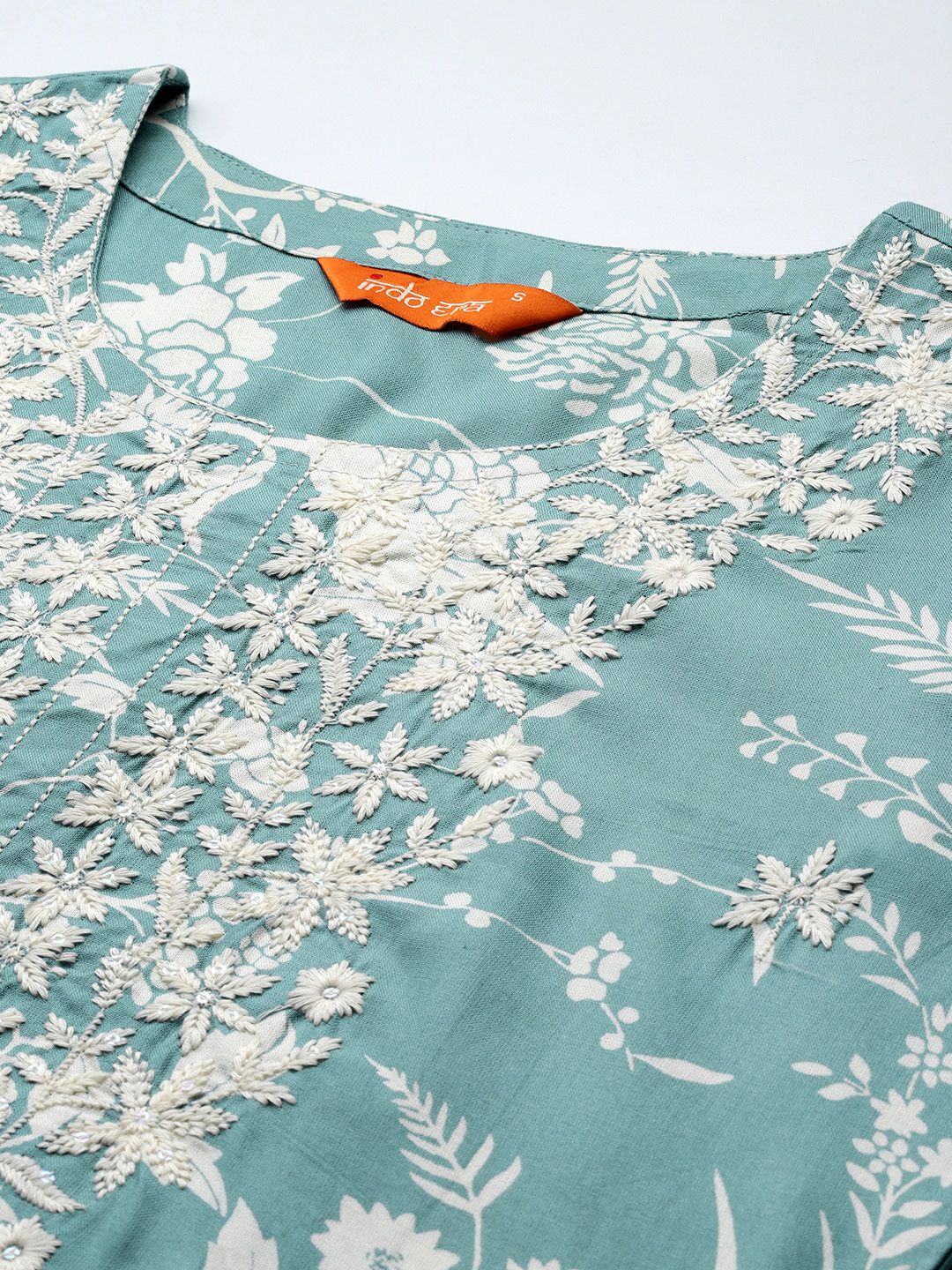 Indo Era Women Floral Embroidered Thread Work Kurta