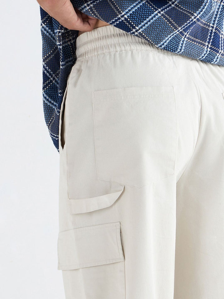 Bewakoof Men Cargo Carpenter Pants