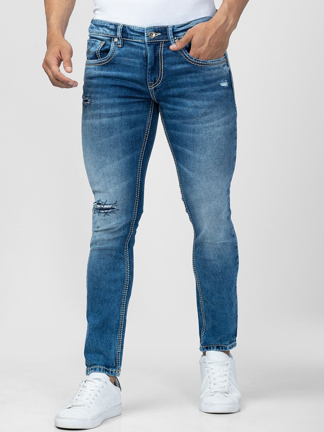 SPYKAR Men Slim Fit Low-Rise Mildly Distressed Heavy Fade Jeans