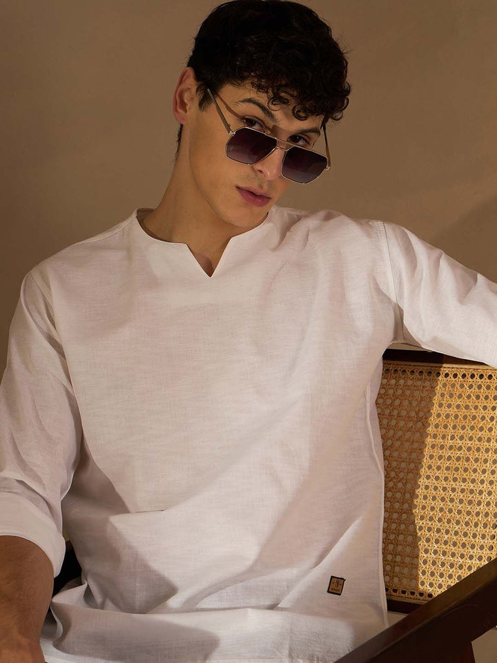 Dennison Men White Solid Kurta