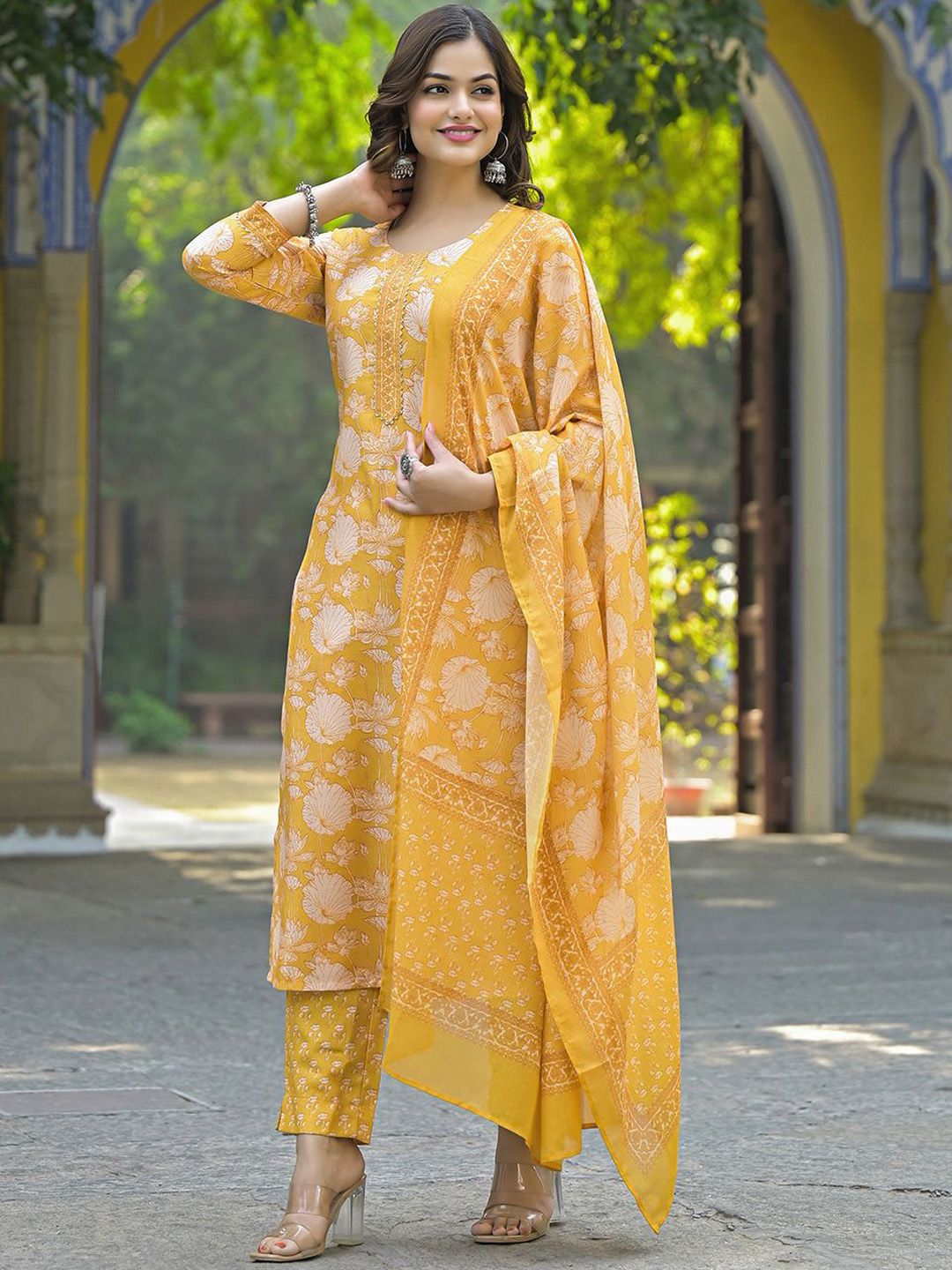 KALINI Women Floral Printed Regular Kurta with Trousers & With Dupatta