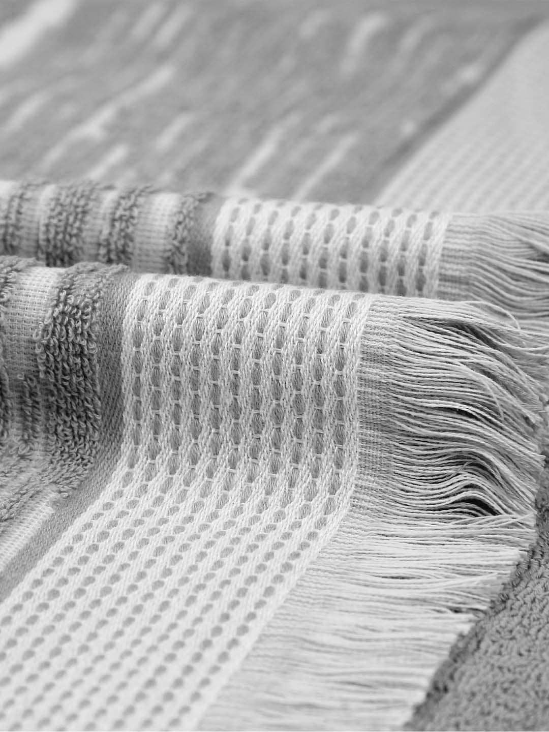 MYTRIDENT Grey & White Striped Printed Cotton 500 GSM Bath Towel