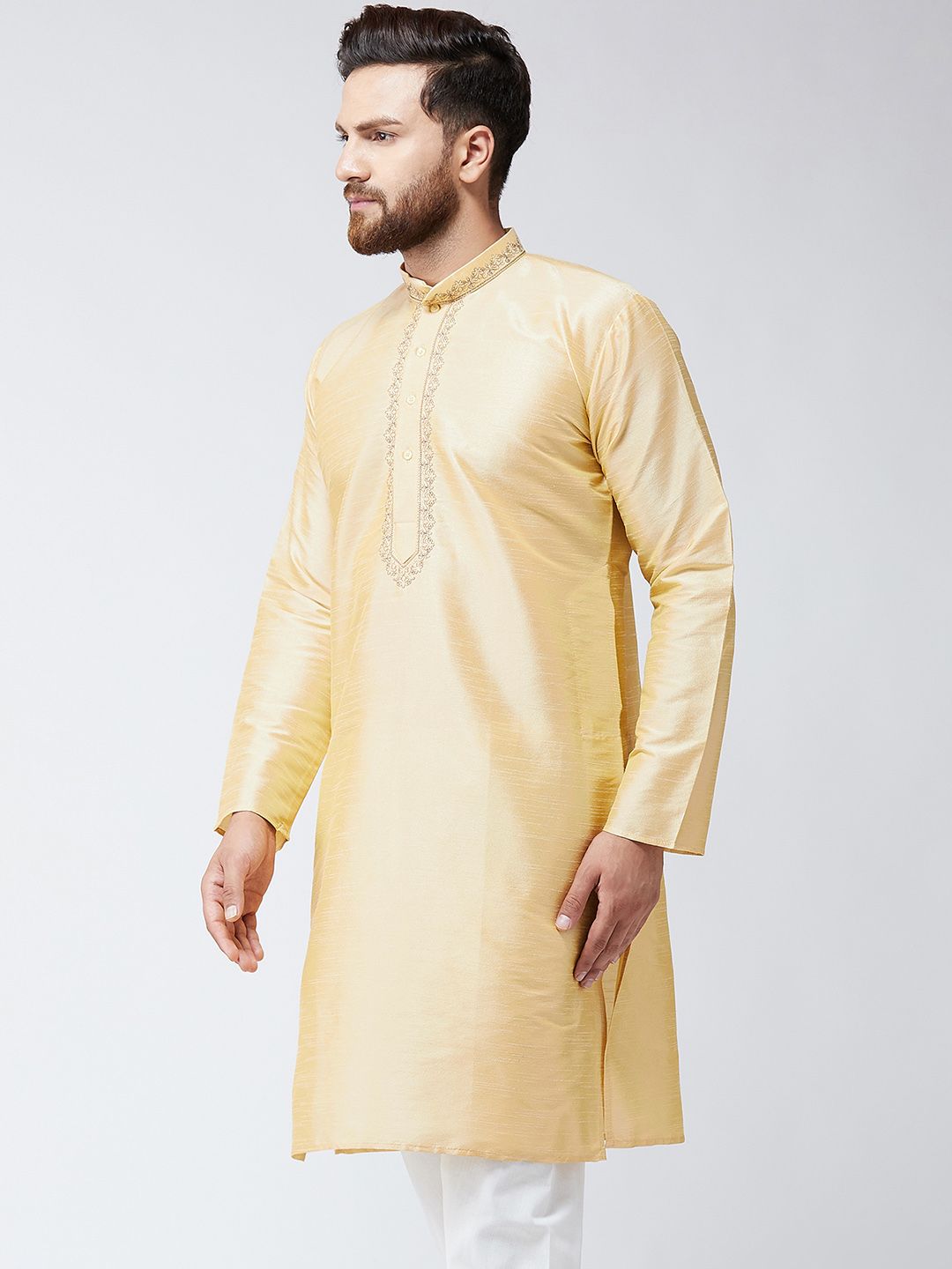 SOJANYA Men Gold-Toned Embroidered Straight Kurta