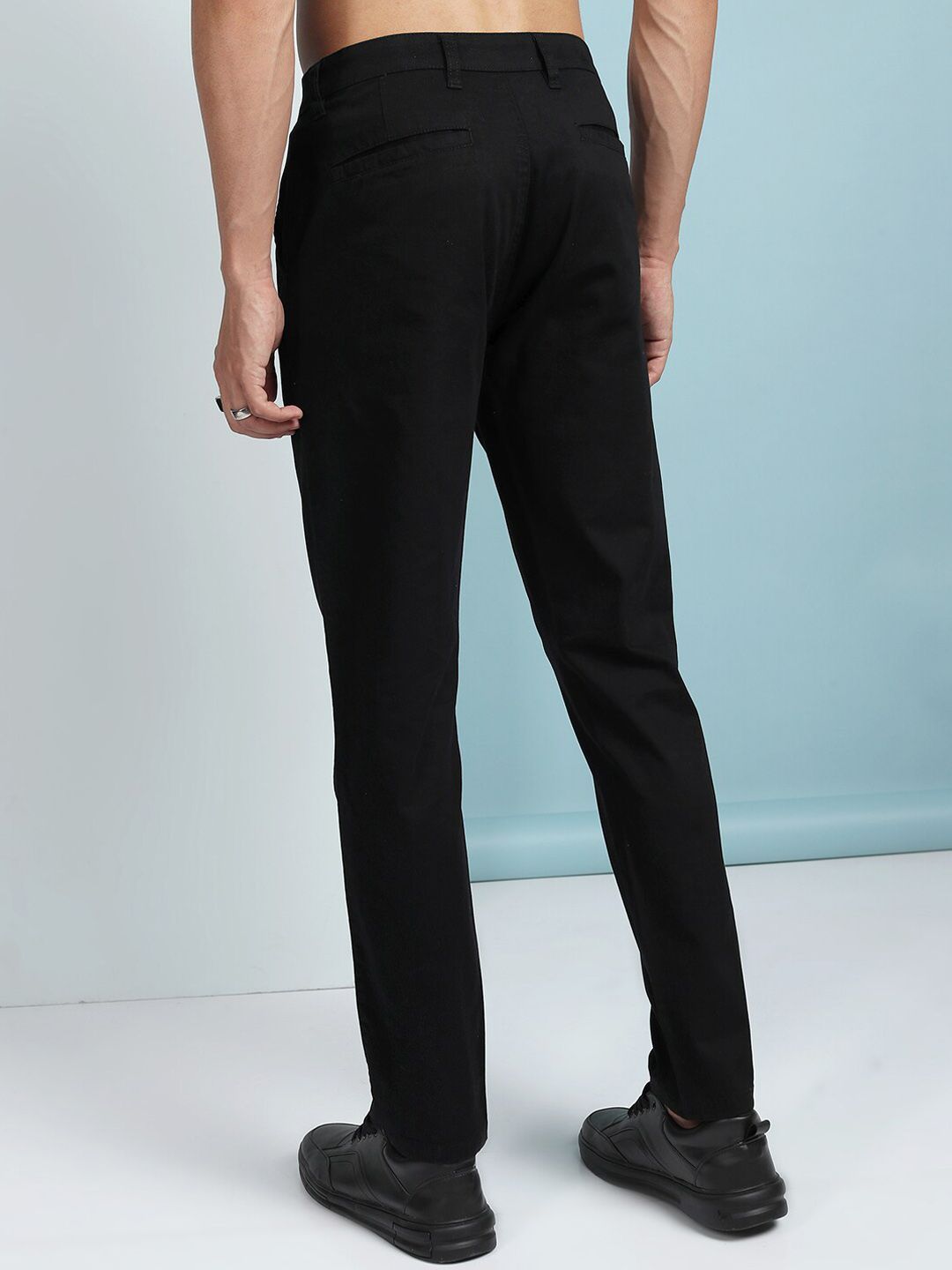 HIGHLANDER Men Soft Feel Twill Chino Trousers
