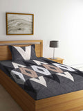 KLOTTHE Grey Geometric Polycotton 300 TC Dipasang Cadar Bujang Halus dengan Sarung Bantal-59 x 89 inci