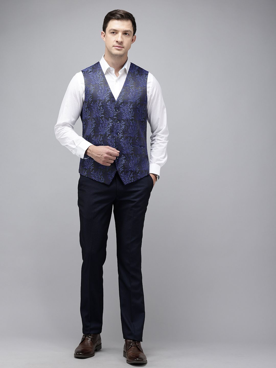 Park Avenue Single Breasted Slim Fit 3-Piece Party Wear Suit
