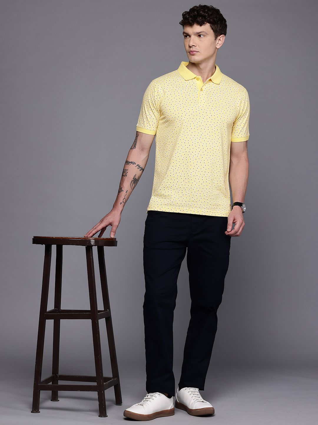Raymond Geometric Printed Pure Cotton Modern Fit Polo Collar T-shirt