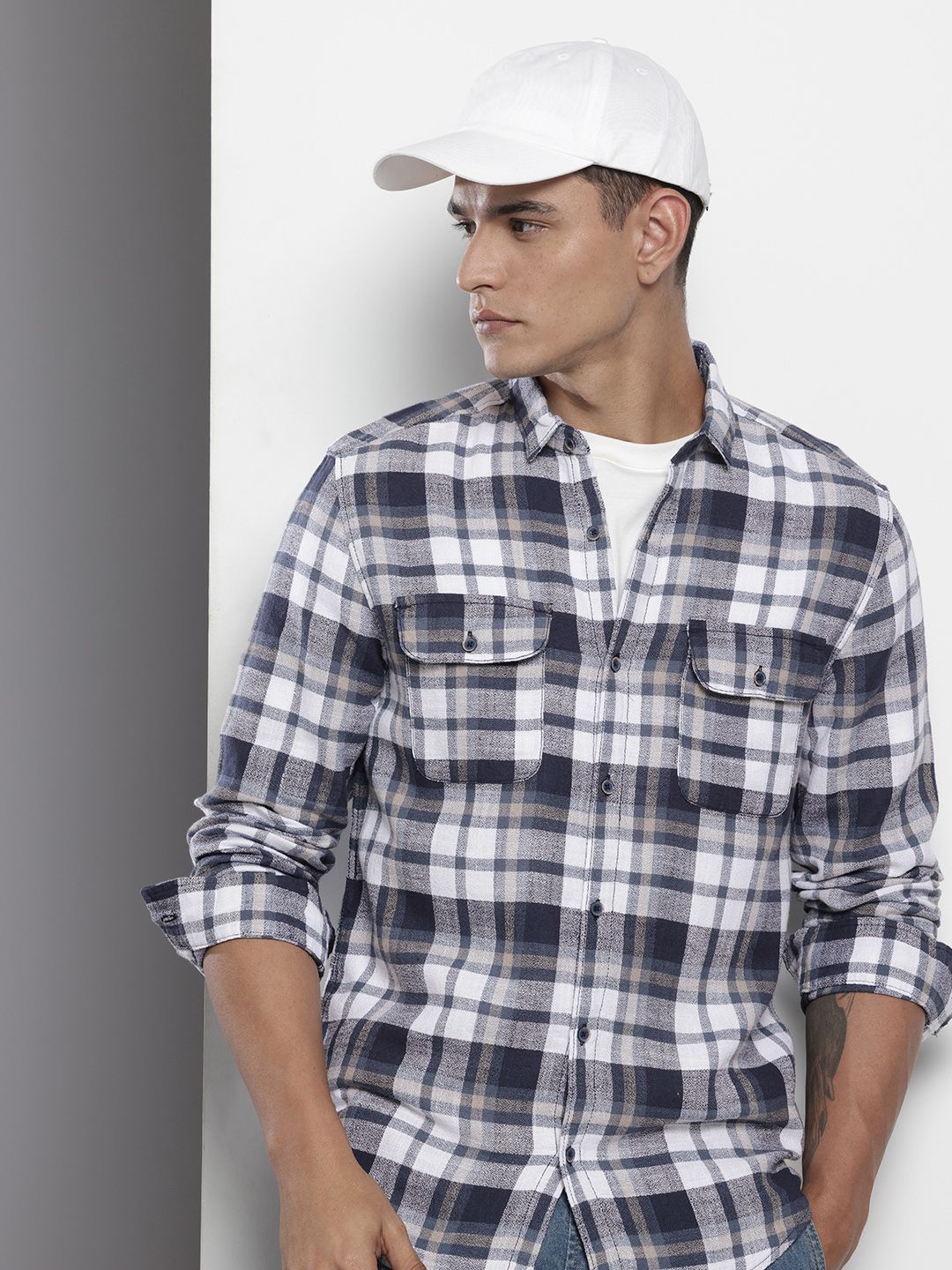 The Indian Garage Co Pure Cotton Slim Fit Checked Casual Shirt