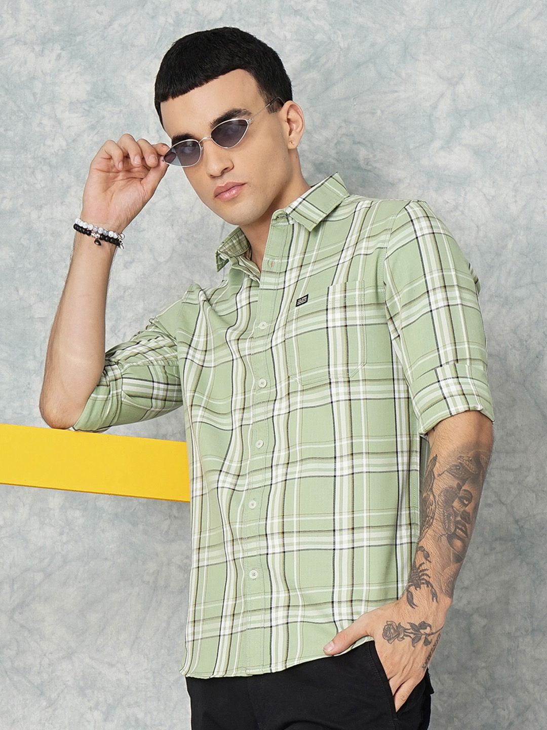 The Indian Garage Co Men Regular Fit Checked Casual Shirt