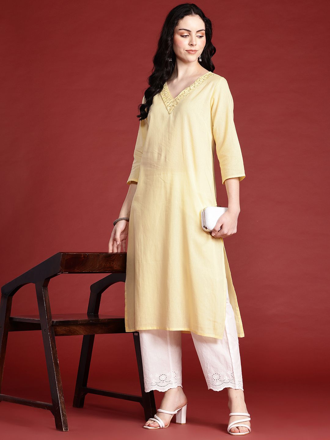 Anouk Embellished Straight Regular Kurta