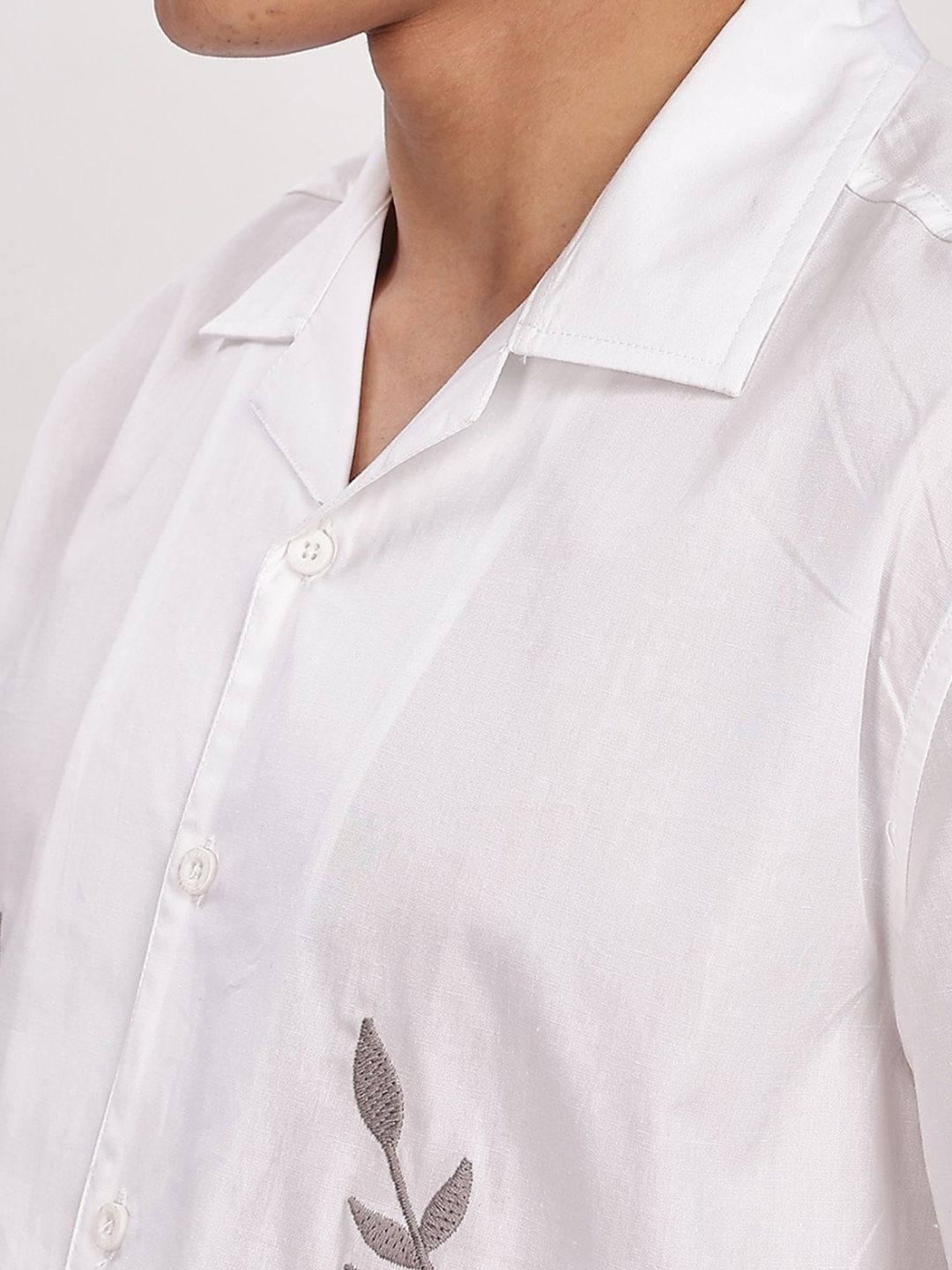 Baju Kasual Bercetak Bunga Eszett Lelaki