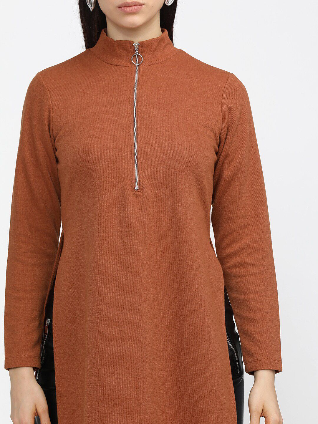 Vishudh Women Orange Gotta Patti Kurta