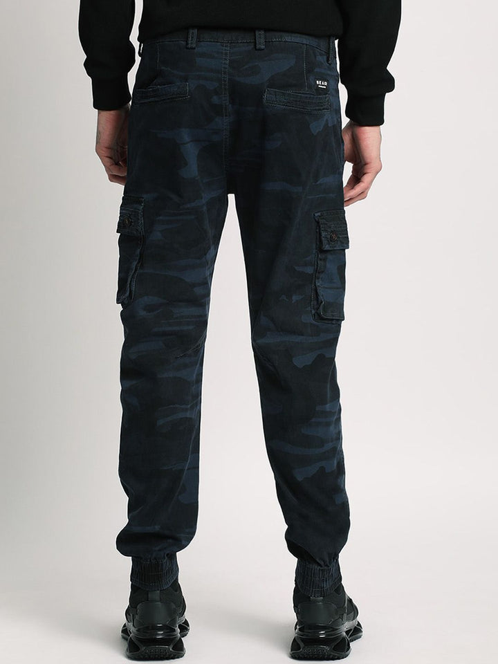 THE BEAR HOUSE Men Camouflage Printed Mid-Rise Regular Fit Cargos Trousers