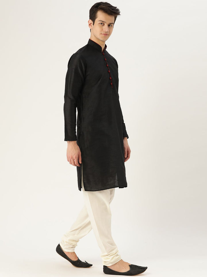SOJANYA Men Black Solid Straight Kurta