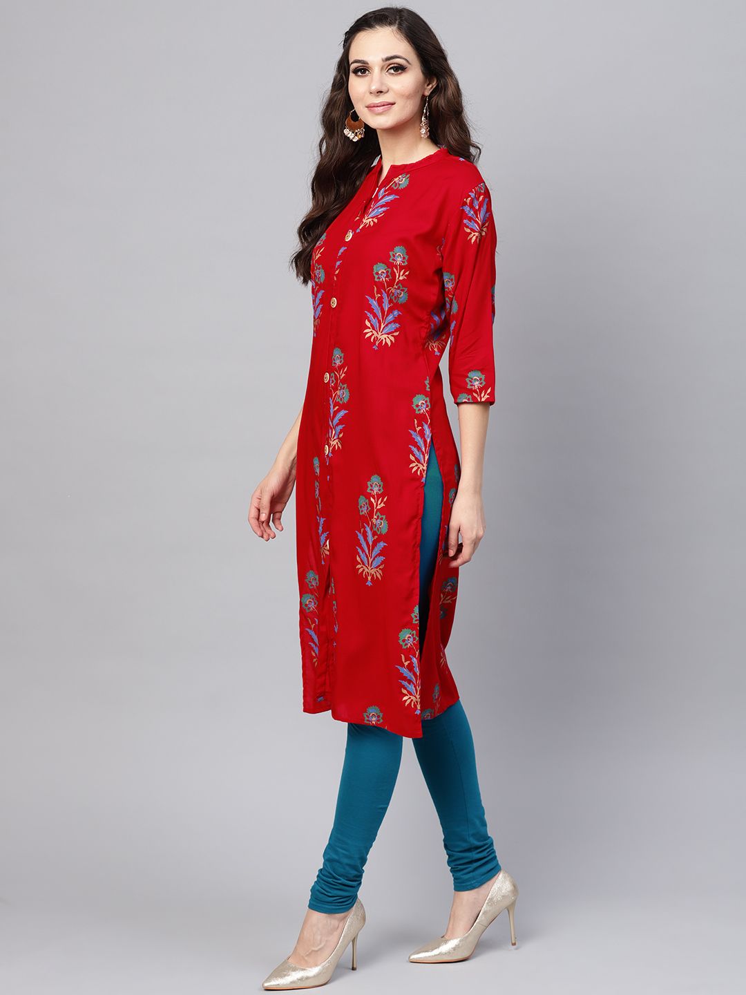 SOJANYA Women Red & Blue Foil Print Straight Kurta