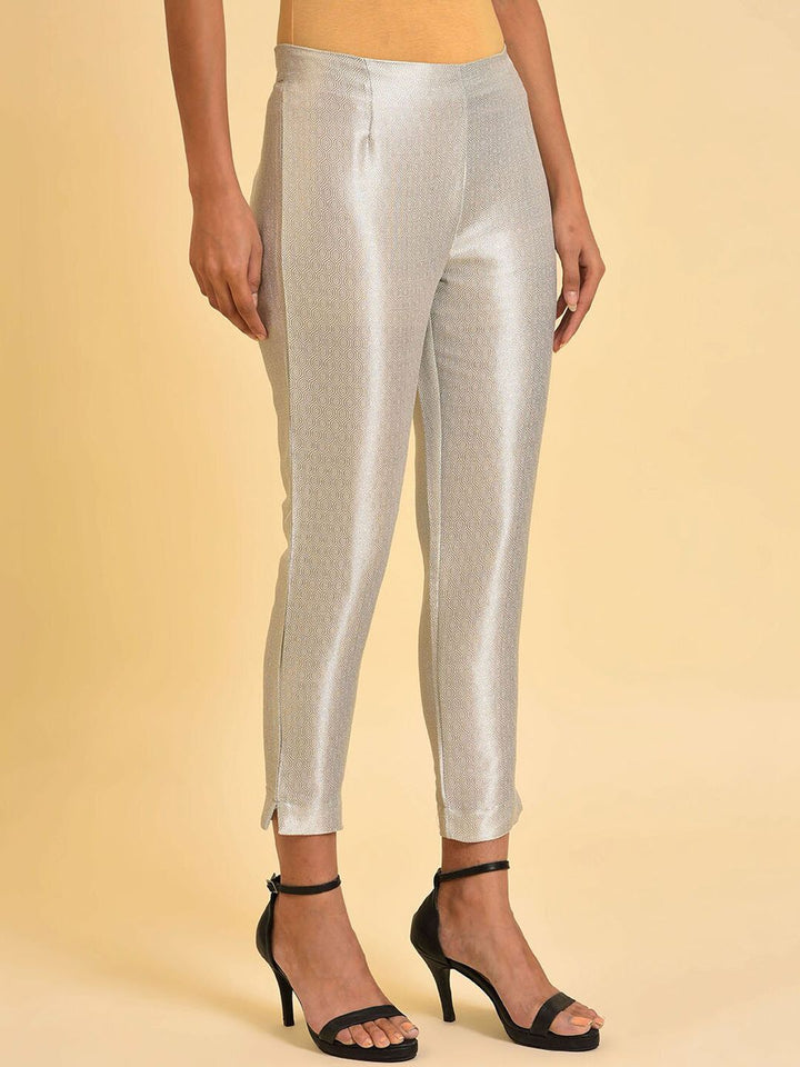 W Women Silver-Toned Comfort Slim Fit Cropped Trousers