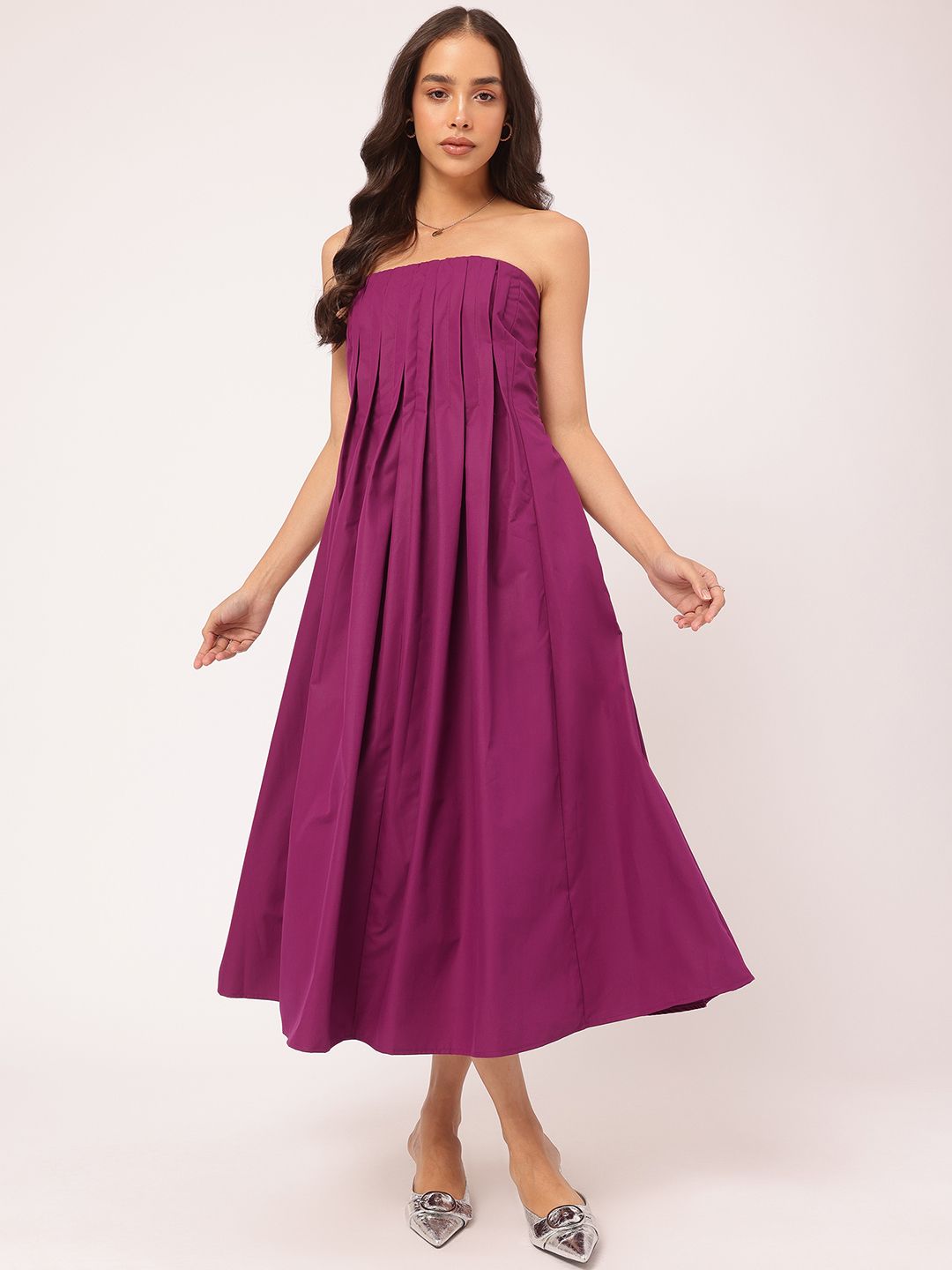 DressBerry Posh & Glam Pleated Strapless A-Line Midi Dress