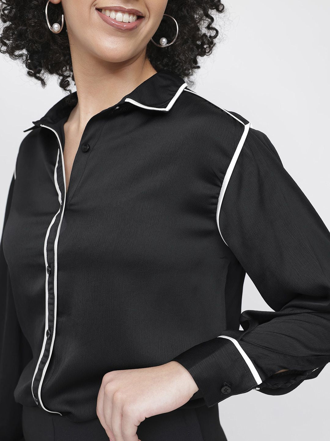 DressBerry Monochrome Geo-Matrix High-Low Hem Longline Shirt
