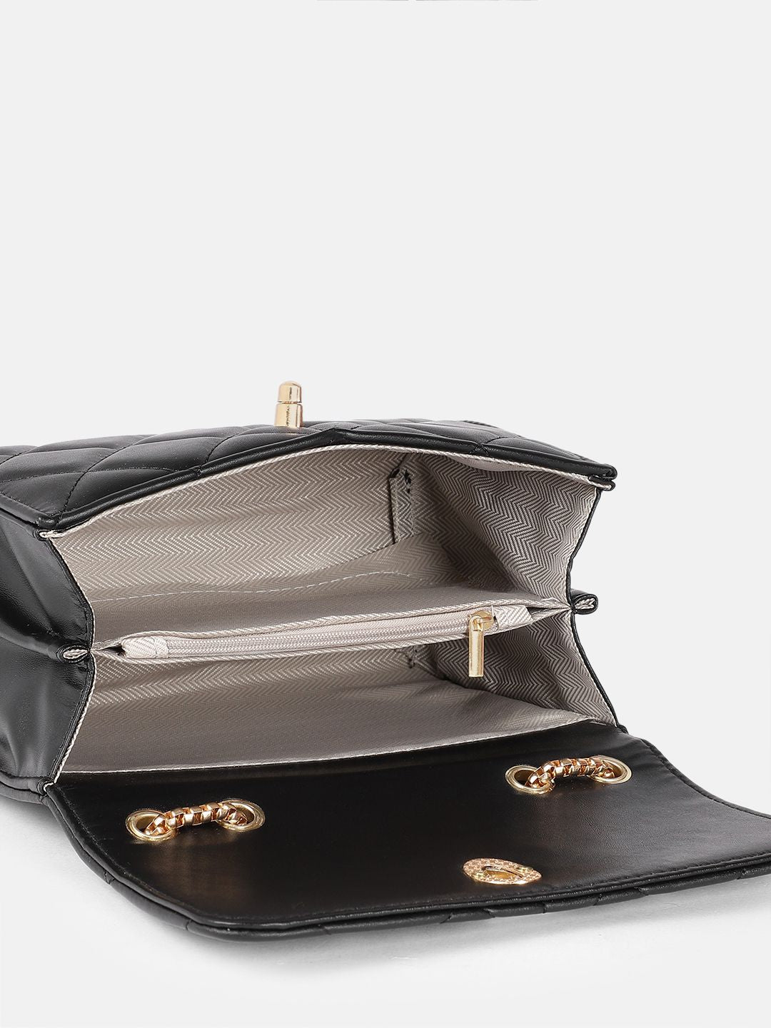 DressBerry Structured Quilted Shoulder Bag