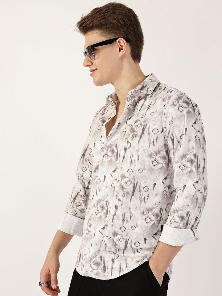 Thomas Scott Men Premium Cutaway Collar Abstract Printed Casual Shirt
