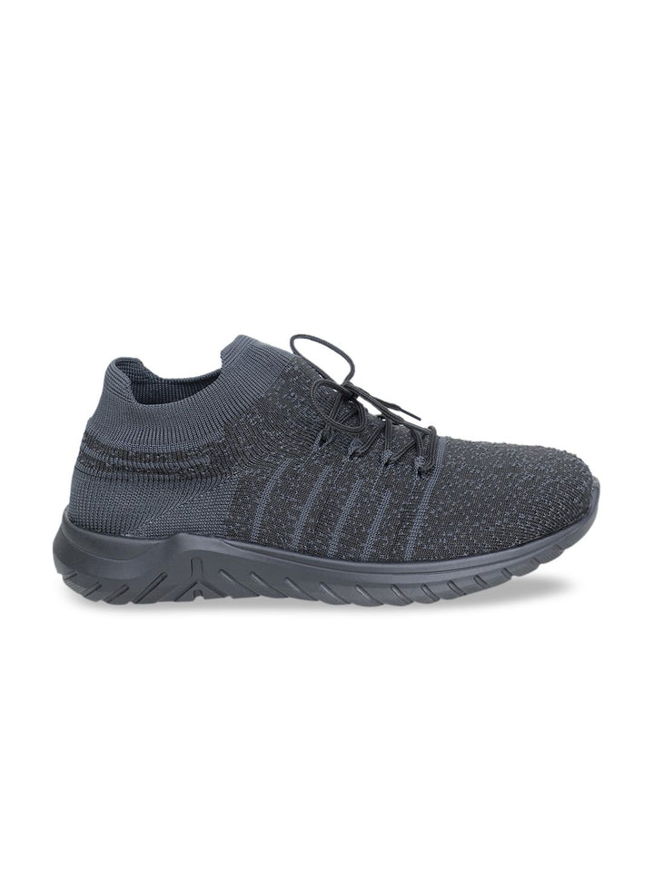 Highlander Men Anti Skid Lightweight Athleisure Sneaker
