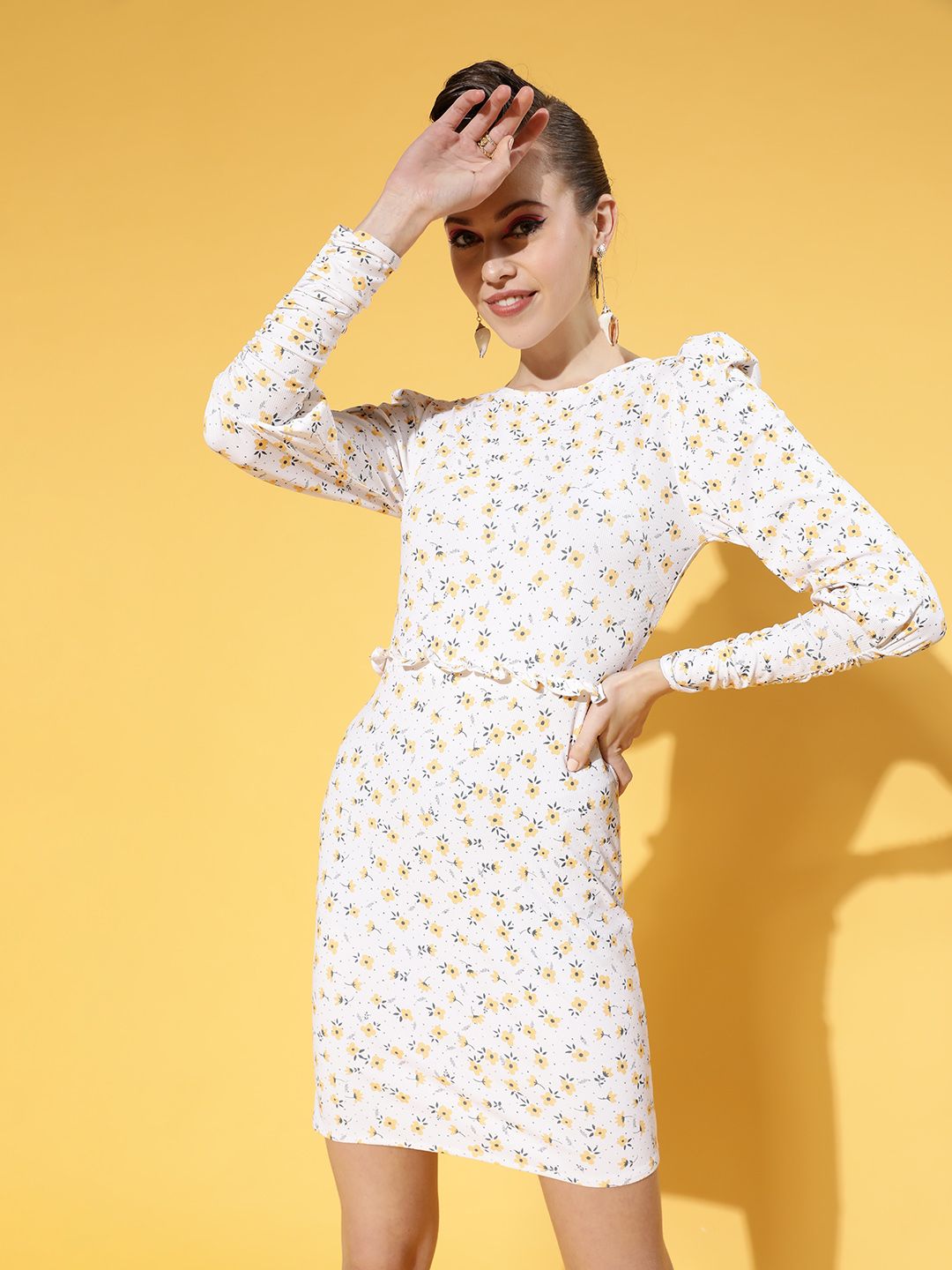 Athena Women Classic White Floral 70s Mini Dress