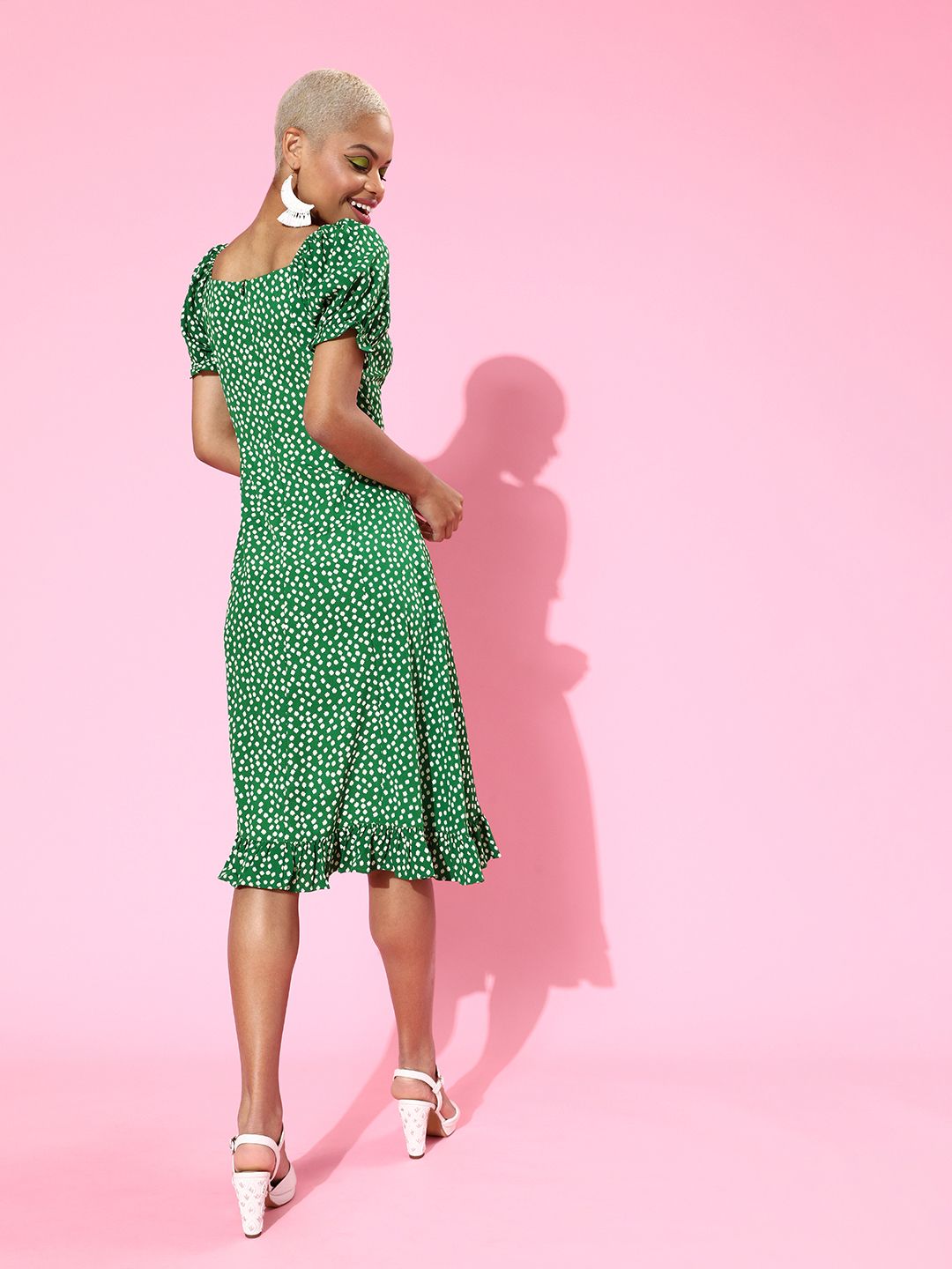 Berrylush Women Gorgeous Green Floral Sweetheart Neck Dress